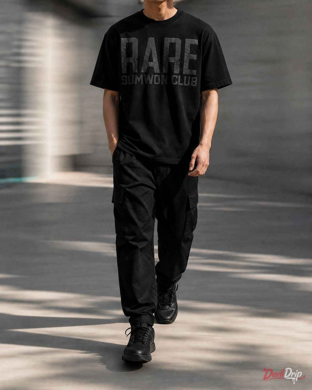 RARE SUMWON CLUB T-Shirt