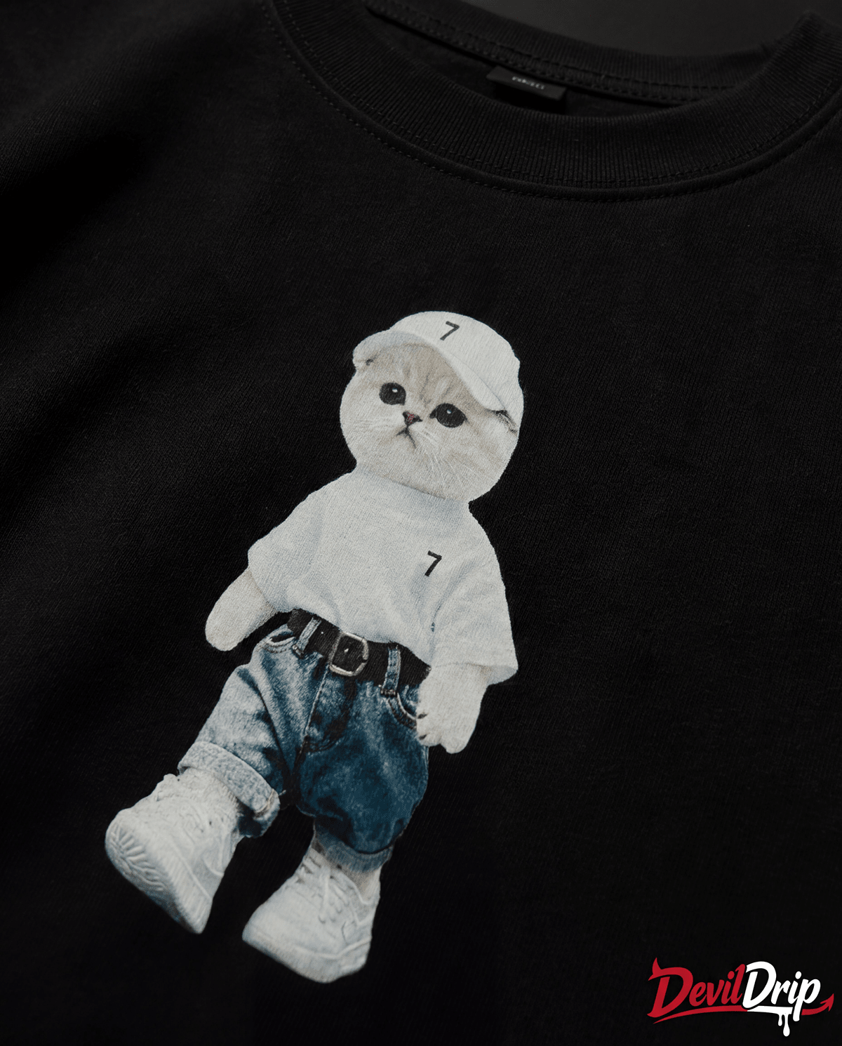 Urban Kitty Oversized T-Shirt – Black | Premium 240 GSM Cotton - DevilDrip.in